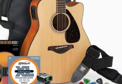 7 Best Acoustic Guitar Kits [2022]